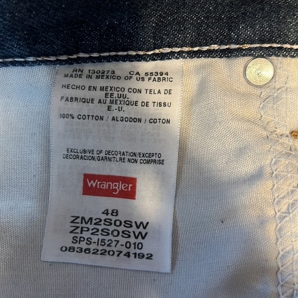 Wrangler authentics shorts size 48 - Picture 6 of 8